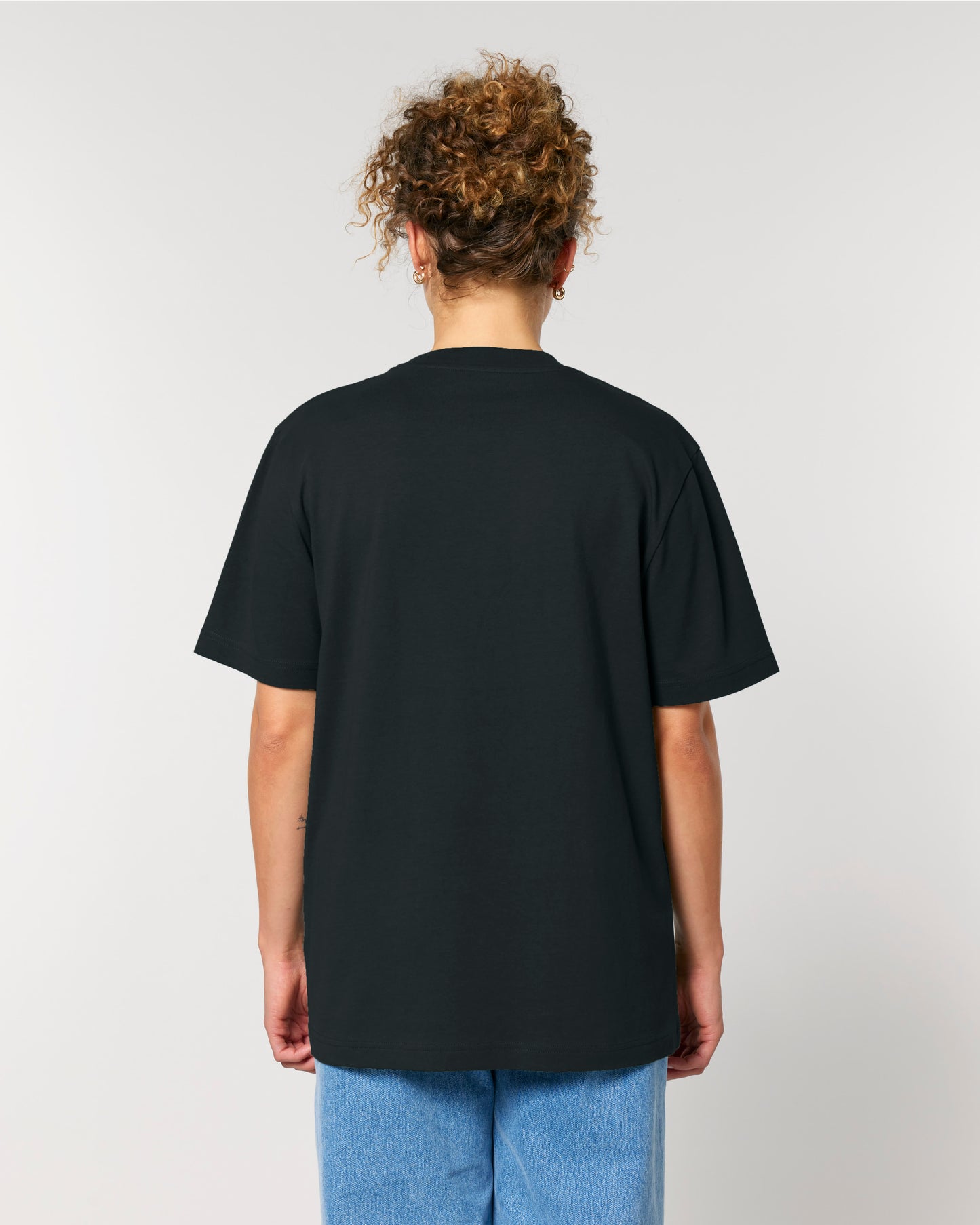 T-SHIRT - ZWART