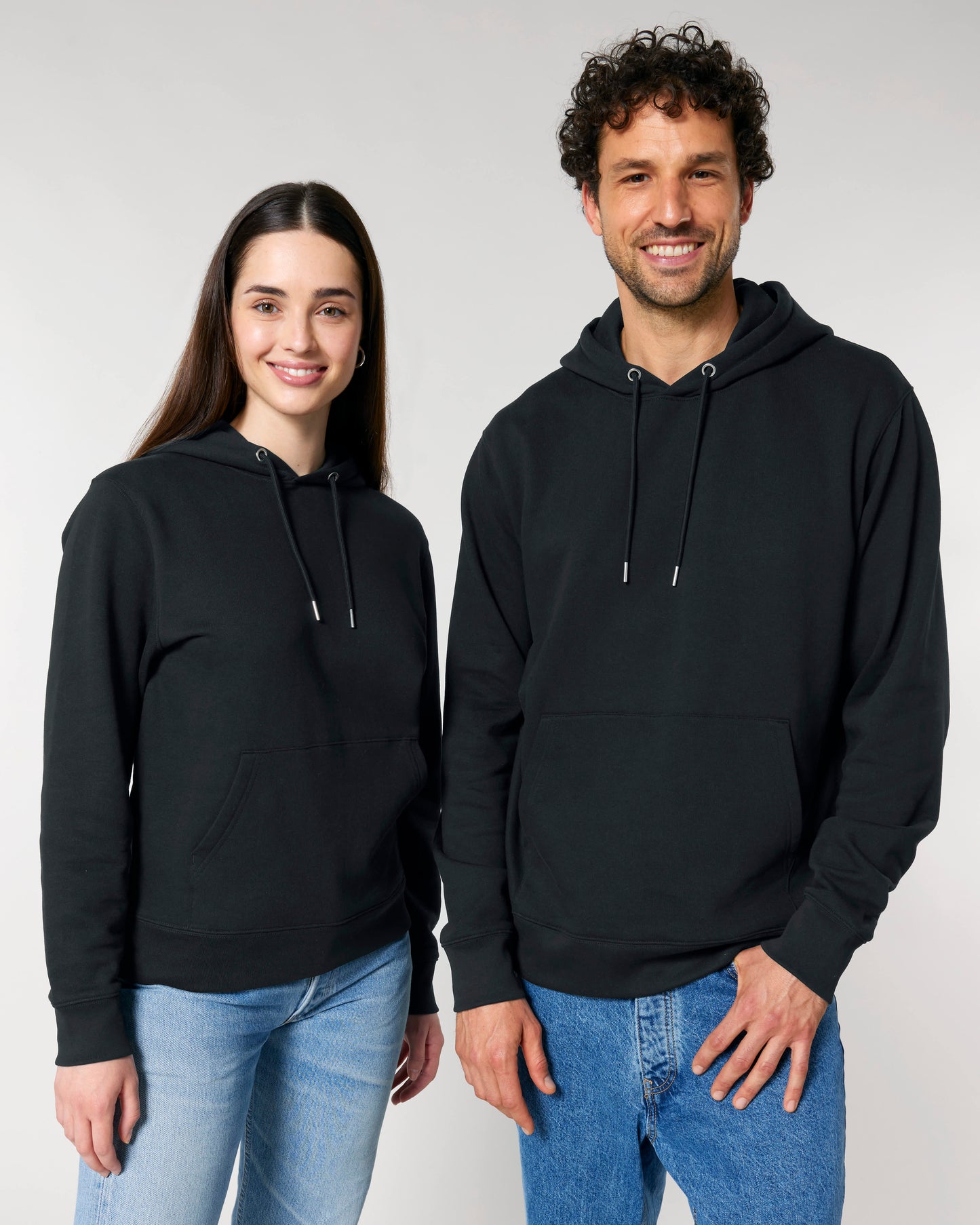 HOODIE - ZWART